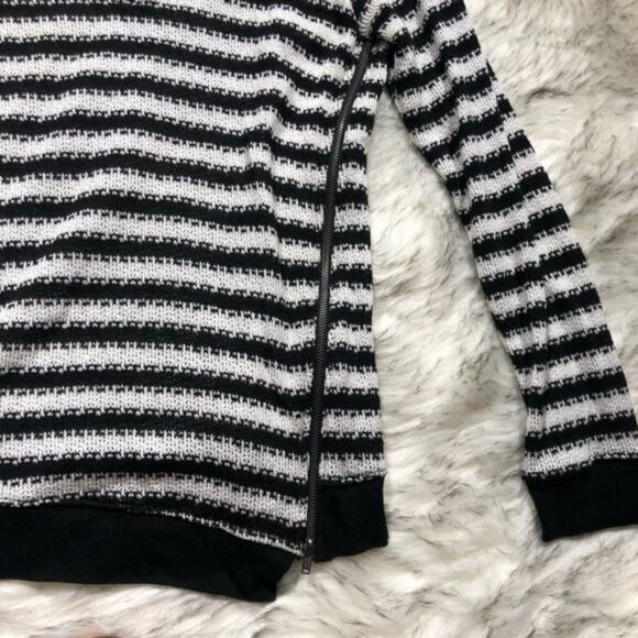 Sanctuary Twilightcore xs black & white striped sweater - Picture 7 of 7